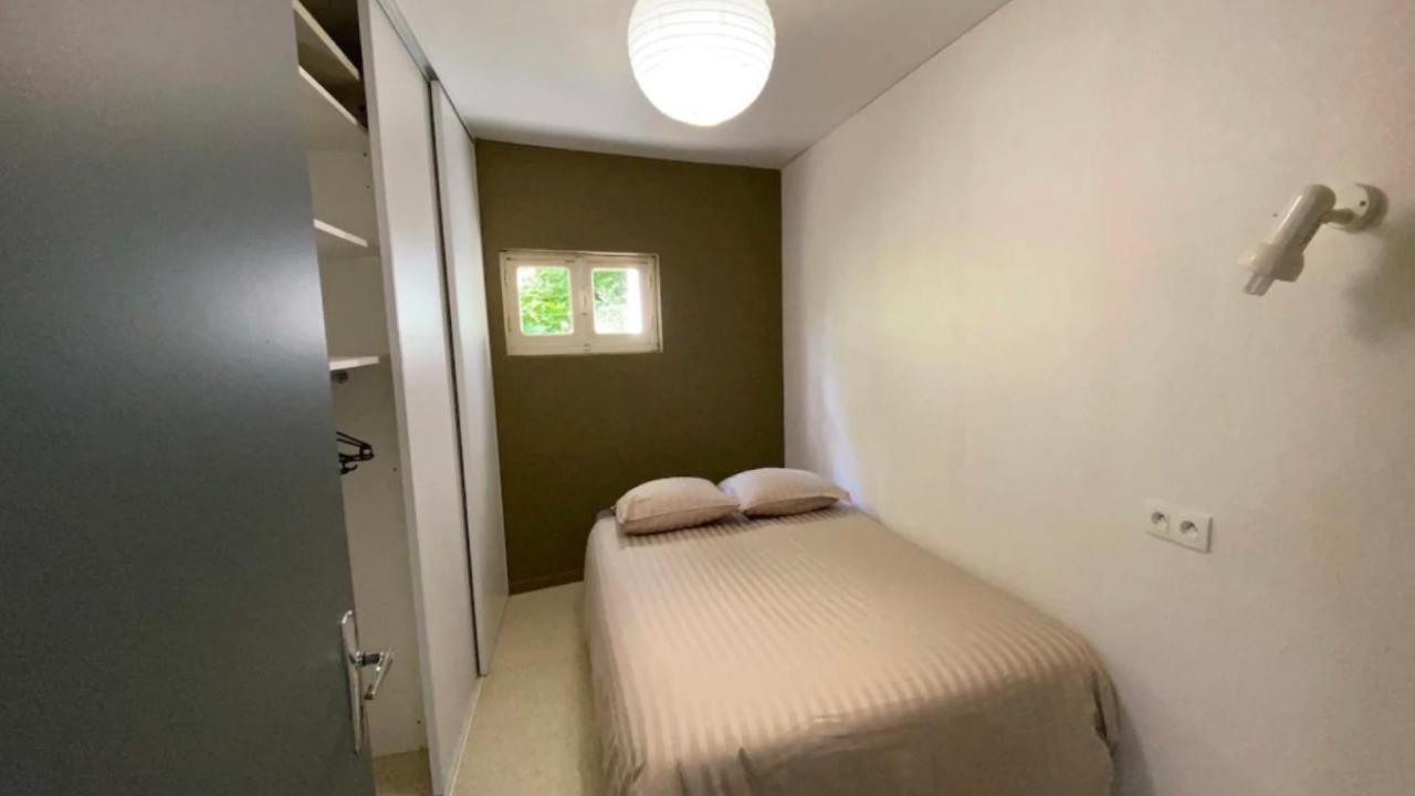 Appartement Aux Sources De La Chabanne Saint-Hilaire-les-Courbes Buitenkant foto