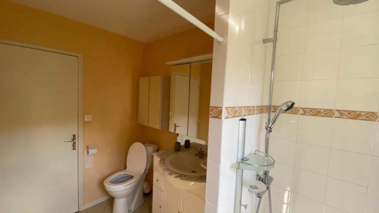 Appartement Aux Sources De La Chabanne Saint-Hilaire-les-Courbes Buitenkant foto