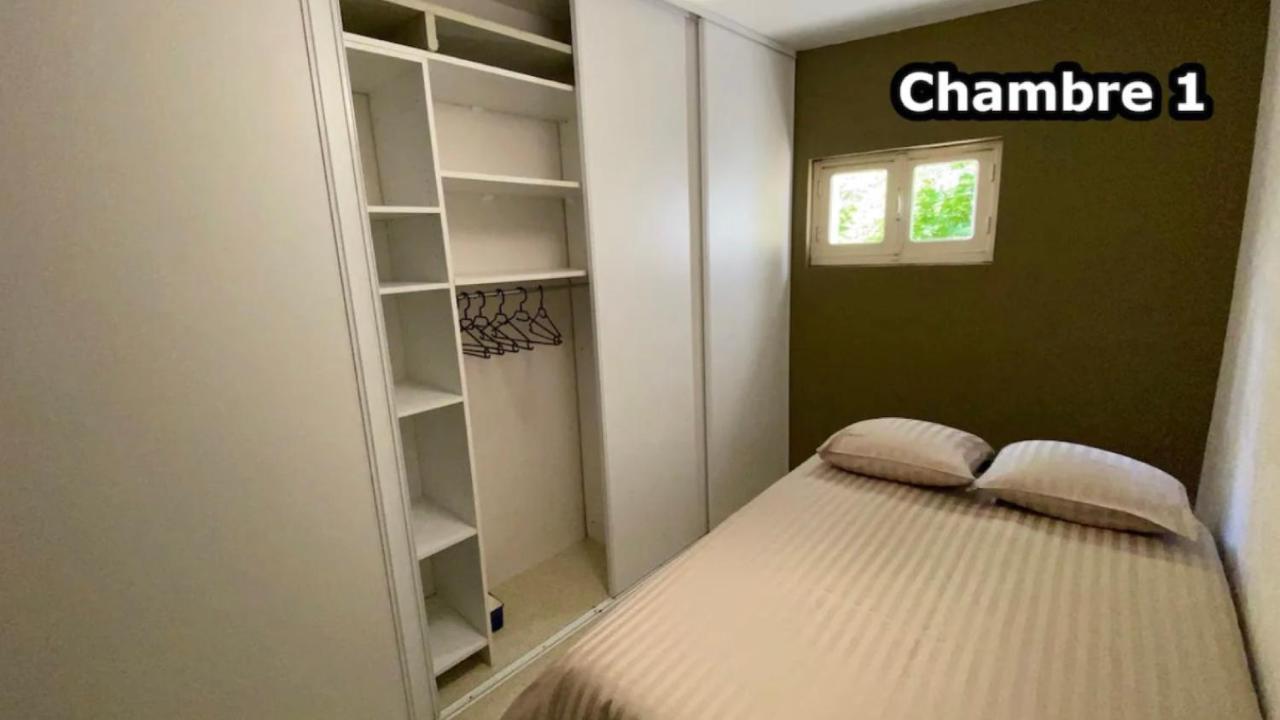 Appartement Aux Sources De La Chabanne Saint-Hilaire-les-Courbes Buitenkant foto