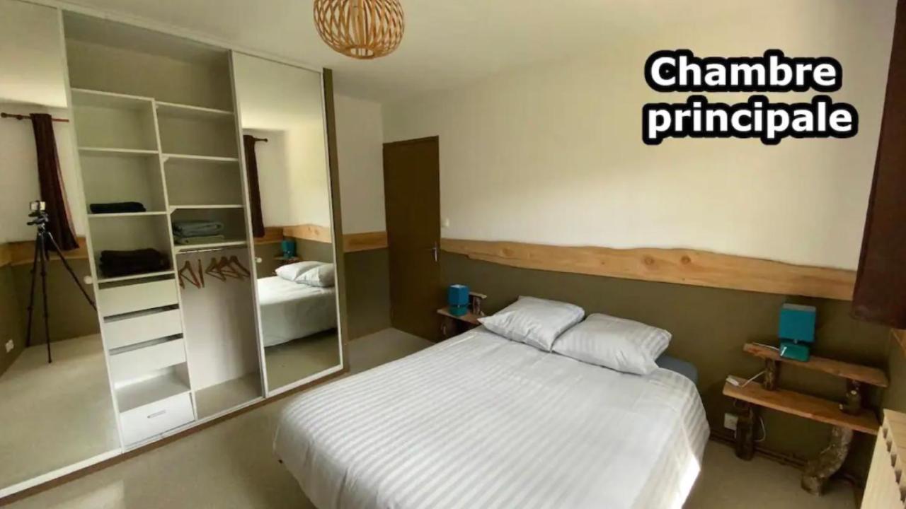 Appartement Aux Sources De La Chabanne Saint-Hilaire-les-Courbes Buitenkant foto